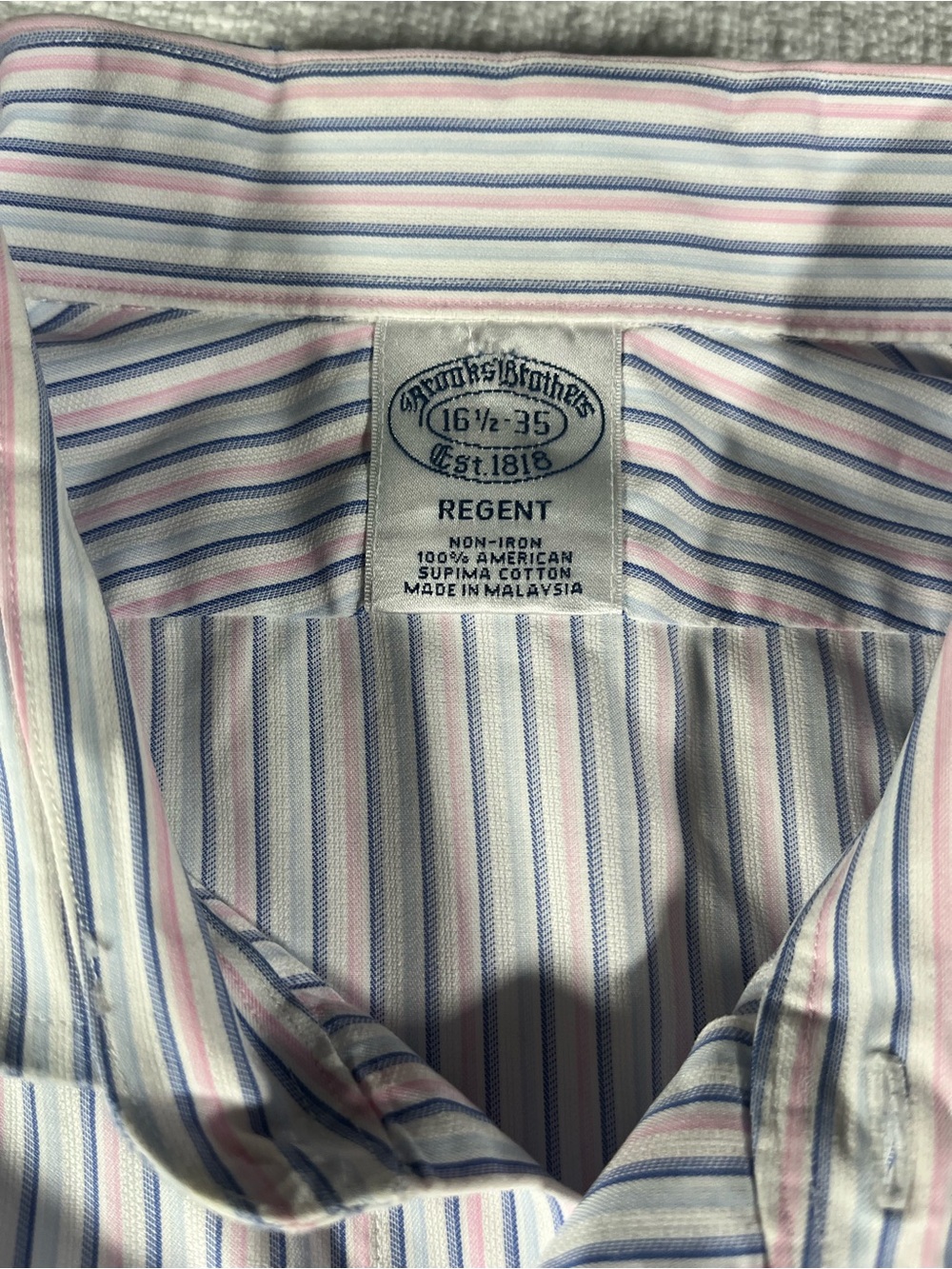 Brooks Brother long sleeve size 16.5 32 white pink stripe flawed button up shirt
